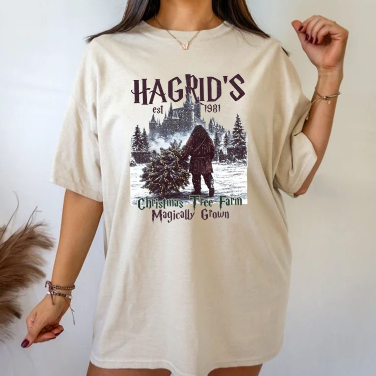 Harry Potter Hagrid Christmas Tree Vintage Tshirt Sweatshirt Hoodies